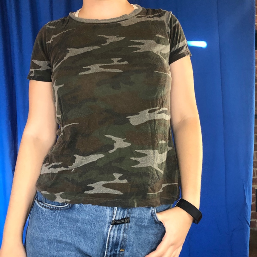 Camo T-Shirt Small
